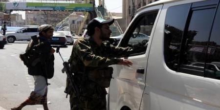 كان في طريقه الى عدن : الحوثيون يلقون القبض على قيادي كبير اثناء محاولته الخروج من صنعاء