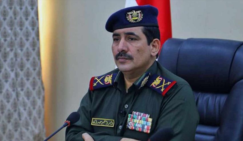 وزير الداخلية يُشيد بجهود الاجهزة الامنية بوادي وصحراء حضرموت