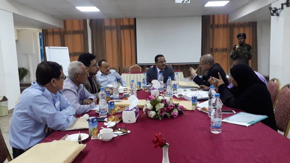 الوزير الجبواني يترأس الاجتماع الاول لمجلس ادارة مؤسسة موانئ خليج عدن اليمنية (بيان صحفي)