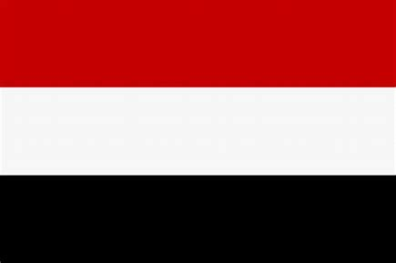 الحكومة اليمنية: لا يوجد أي قيود خاصة قديمة أو جديدة مفروضة على المشتقات النفطية إلى موانئ الحديدة