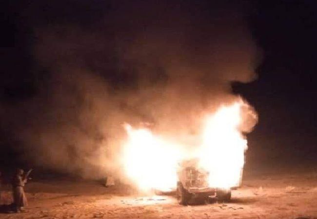 انتفاضة قبلية مسلحة في وجه الحوثي.. قبائل همدان تطرد المليشيات من أراضيها وتحرق عددا من الآليات العسكرية