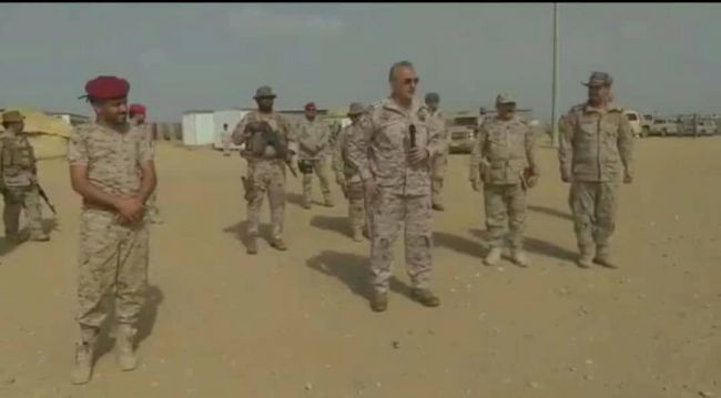 افراد من الجيش الوطني: تحسين الإعاشة خلال رمضان شكل لنا حافزا قويا على الصمود حتى إنهاء الانقلاب الحوثي