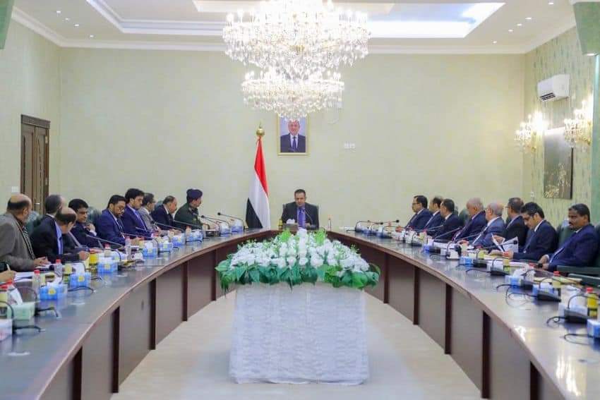 اليمن يدين "الصمت الدولي" على تنصل الحوثي من تنفيذ الهدنة