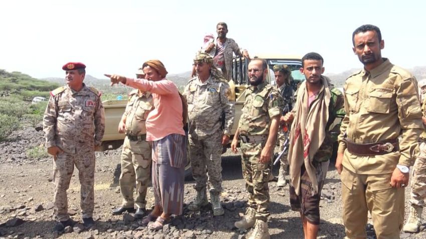وفد وزارة الدفاع يتفقد المرابطين في عدد من جبهات القتال بمحافظة لحج
