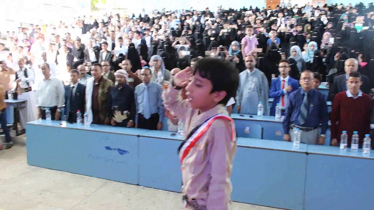 مليشيات الحوثي تستبدل تحية العلم والهتافات الوطنية في المدارس بشعارات طائفية