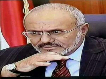 «عاش عندما كان وجودة مشكلة ومات عندما اصبح وجودة حل» .. شاهد ماذا قال الناشط السعودي الفوزان عن الرئيس الراحل صالح ..«صورة»
