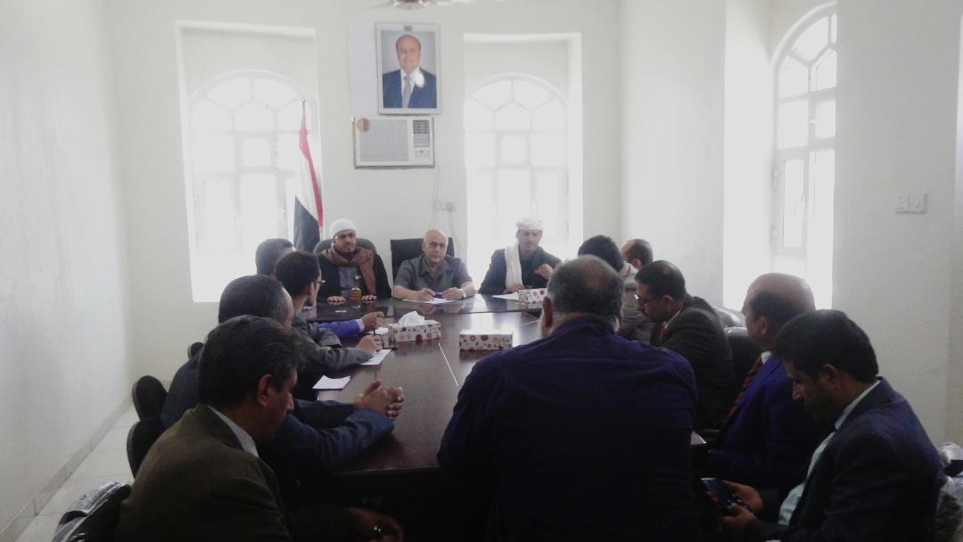 الفريق الحكومي يواصل عقد اجتماعاته في مارب ويطلع على اوضاع السلطة المحلية واحتياجات المحافظة 