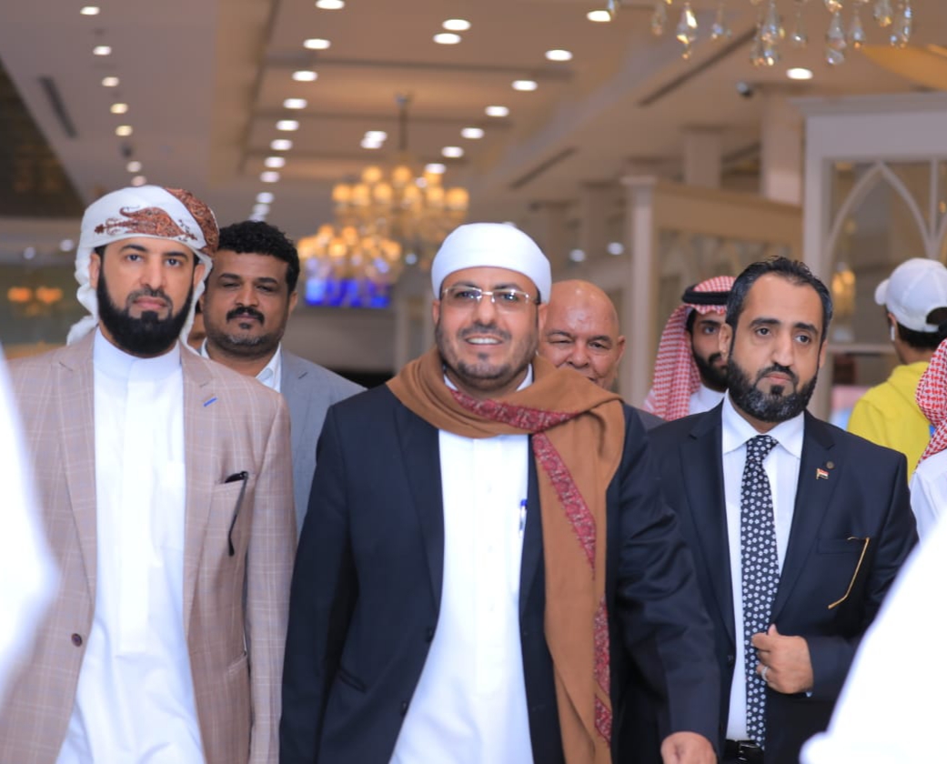 وزير الأوقاف يصل إلى جدة للمشاركة في المؤتمر السنوي مع وزارة الحج السعودية