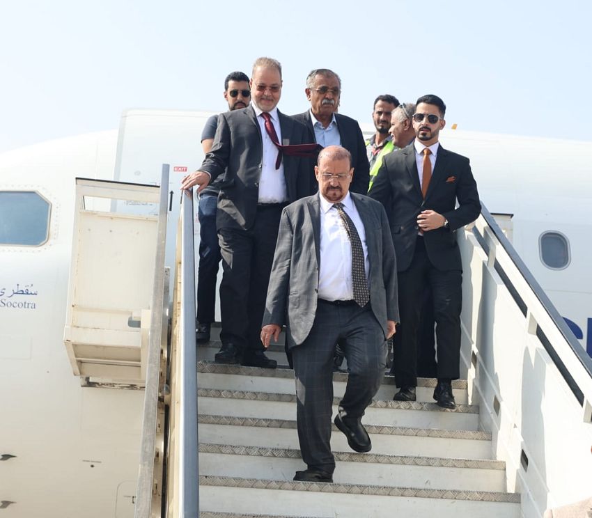 رئيس مجلس النواب يعود الى العاصمة المؤقتة عدن