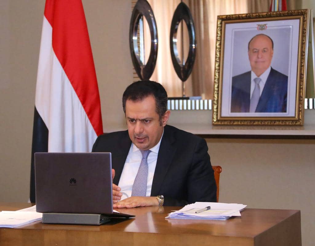 رئيس الوزراء يرأس اجتماع مشترك للجنة الوطنية للطوارئ والمحافظين