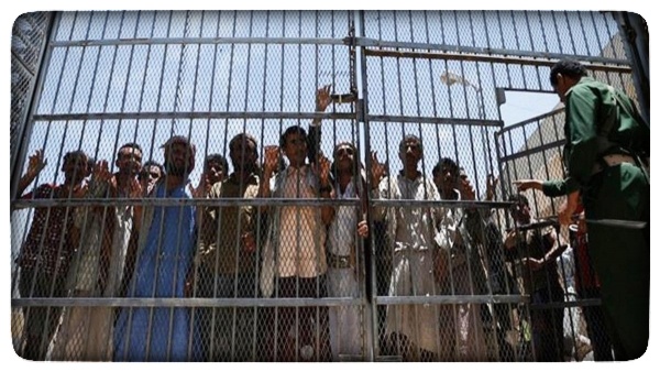 معتقلون في سجون مليشيا الحوثي بصنعاء يعلنون الاضراب عن الطعام ويناشدون المنظمات الدولية