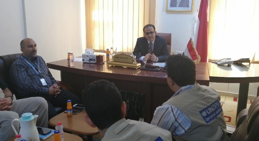 وزير الصحة يناقش مع منسق (يونبس) مشاريع دعم القطاع الصحي