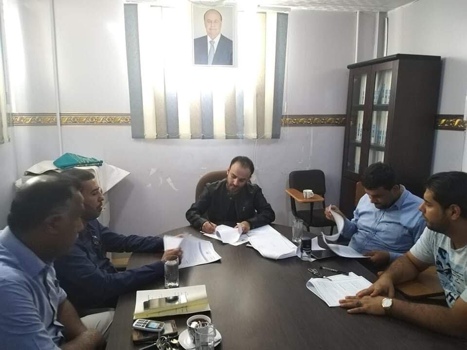 وزارة الشباب توقع عقد اعادة تأهيل بيت الشباب في عدن