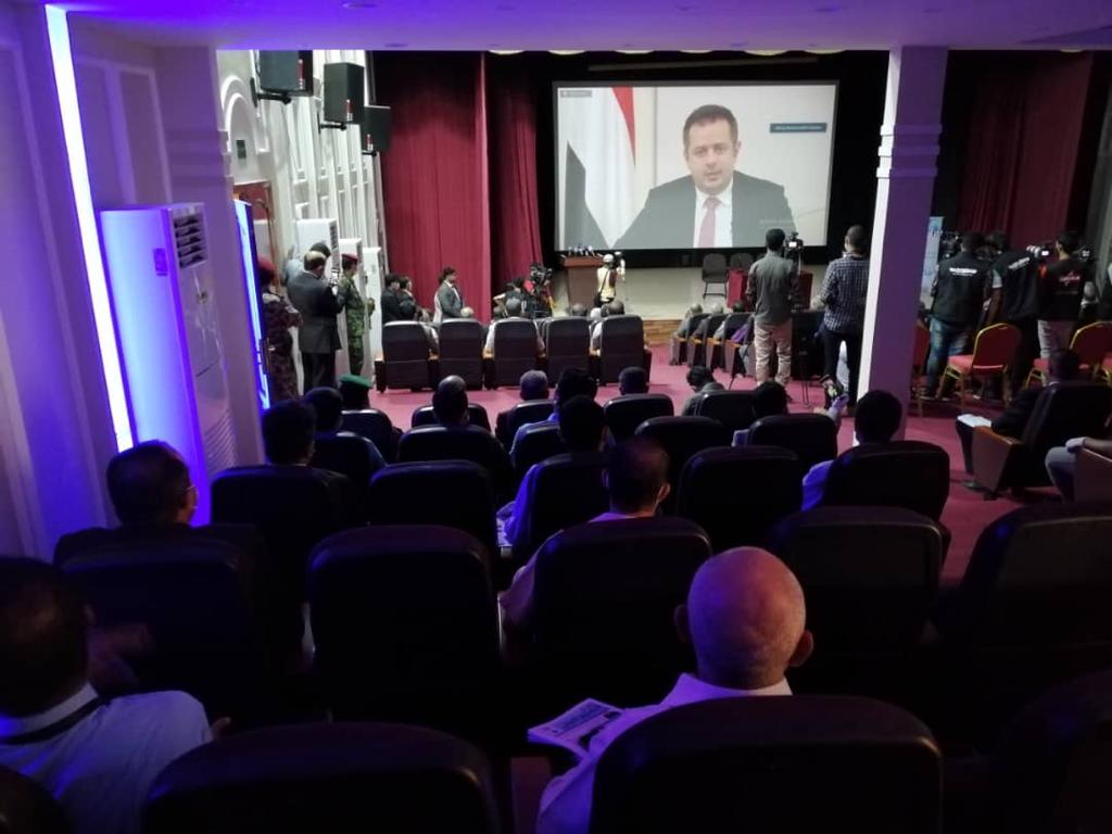 رئيس الوزراء : الجامعات هي الطاقة الدافقة للتنوير، والقلب النابض في صناعة هوية في اليمن