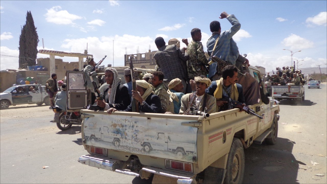 المعارك الأخيرة تتحدث.. مليشيات الحوثي المتمردة (لفيف عناصر) دون عقيدة قتالية