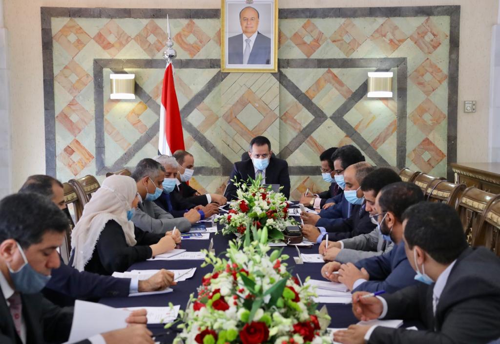 حكومة تصريف الأعمال تعقد اجتماع برئاسة رئيس الوزراء لمناقشة مستجدات الأوضاع وخطط التعامل معها