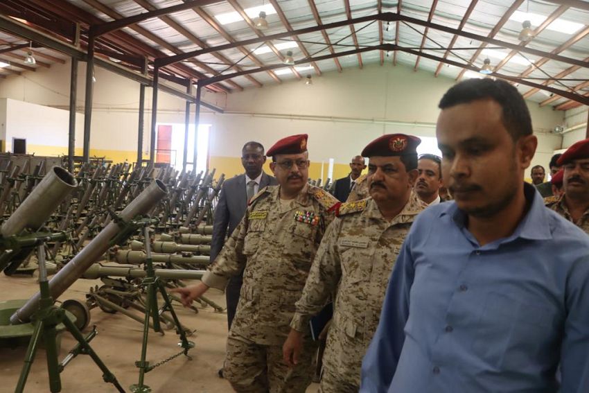 وزير الدفاع يزور منظومة الصناعات الدفاعية السودانية