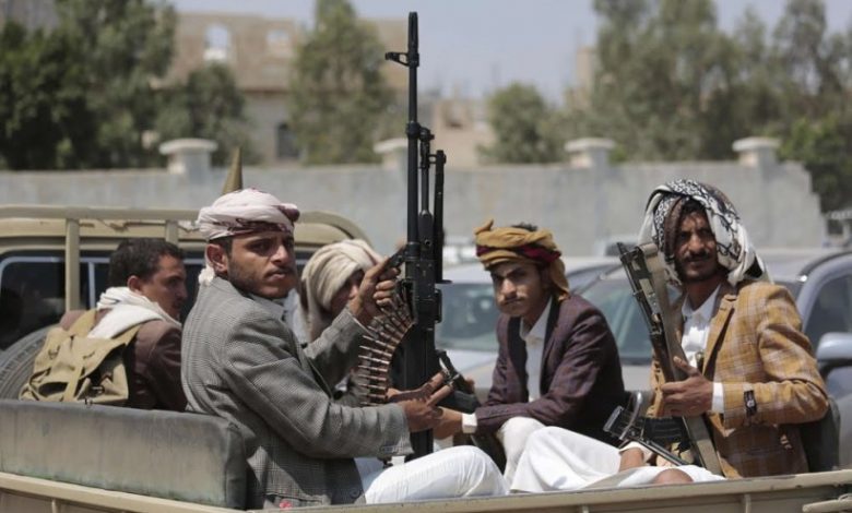 الحوثيون يقتحمون مبنى شركة إعلامية في «صنعاء» تمهيداً للاستيلاء عليها