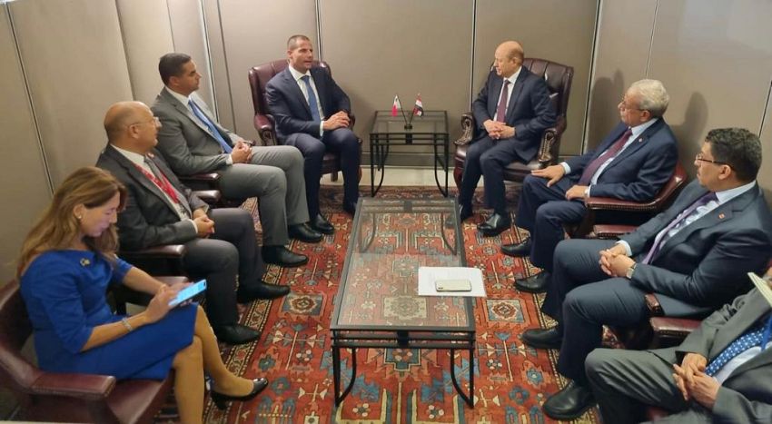 رئيس مجلس القيادة الرئاسي يلتقي رئيس الوزراء المالطي للبحث في سبل احياء مسار السلام