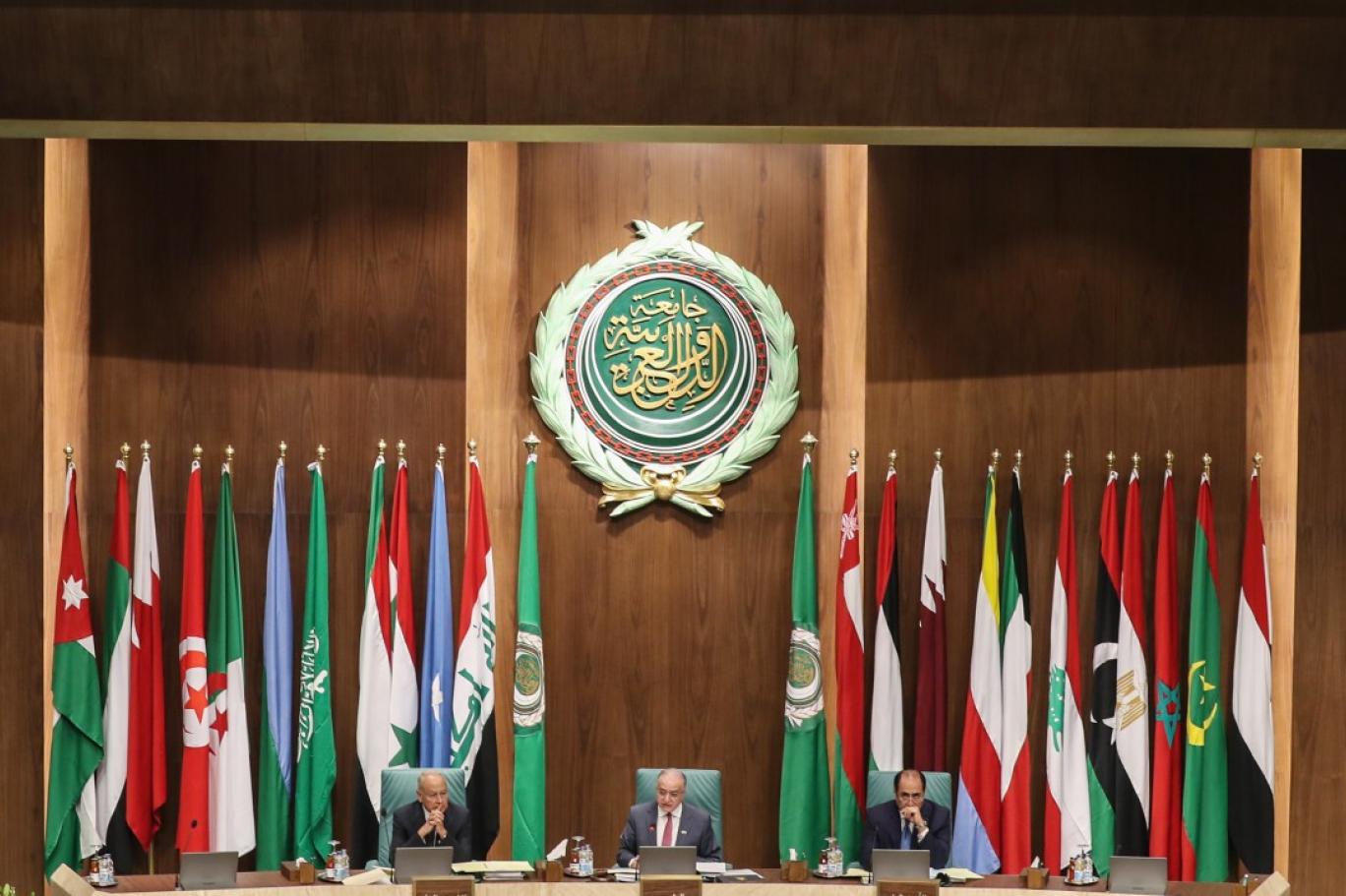 ترحيب عربي بالمبادرة السعودية لإنهاء الأزمة اليمنية