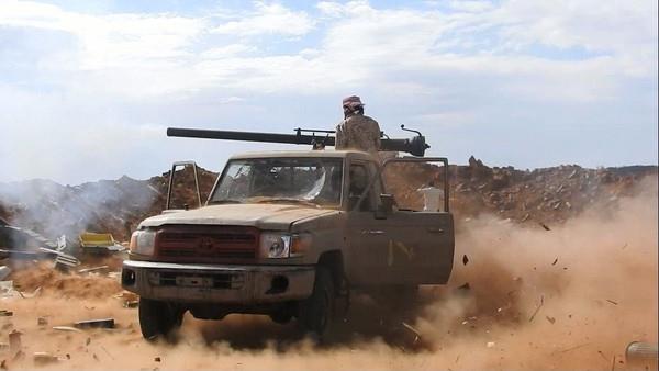 مصرع 7 حوثيين بينهم قيادي وخبير متفجرات بنيران أبطال الجيش الوطني بتعز
