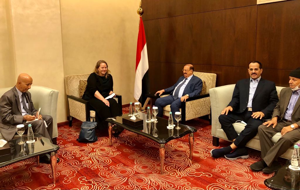البركاني يناقش مع القائم بأعمال السفير الأمريكي الجهود الحثيثة لإحلال السلام