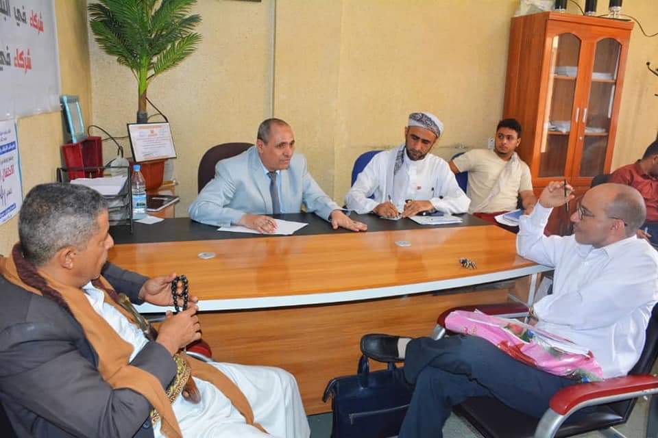 تعز| الوكيل المخلافي يوجه بمنع العبث بأراضي الأوقاف بالمحافظة وضبط المعتدين عليها