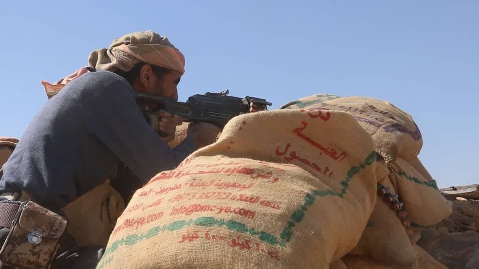 أبطال الجيش في جبهات نهم والمخدرة.. أسودٌ لا تخاف الحرب وأيادٍ تسقي العدو السم الزعاف