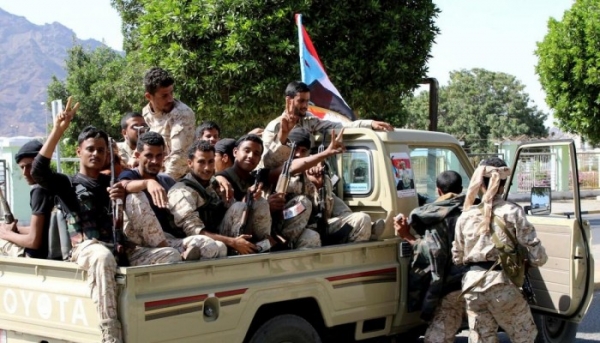 عناصر التمرد في سقطرى تداهم منزل شقيق المحافظ محروس