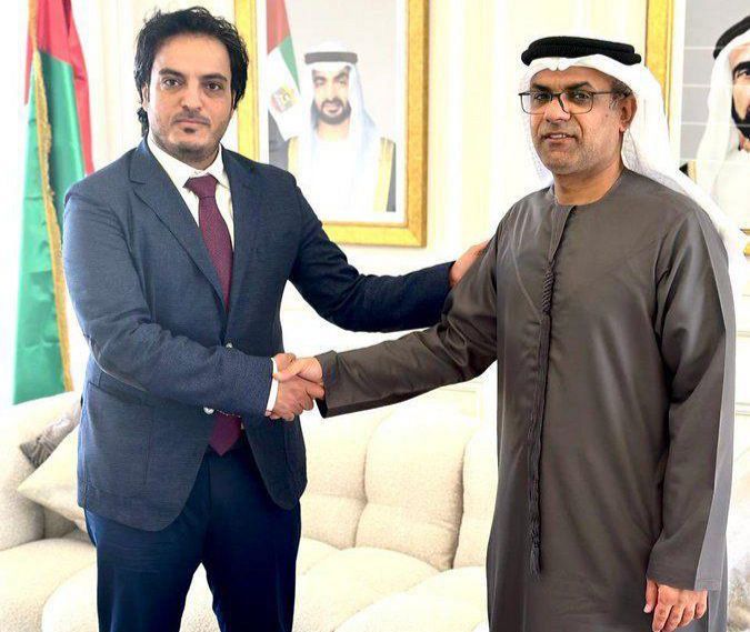 وزير الكهرباء يبحث مع السفير الاماراتي تعزيز التعاون المشترك في مجال الطاقة