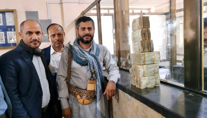 اعتقال التجار وإغلاق للأسواق.. صنعاء تدفع فاتورة نزيف الحوثي في مأرب