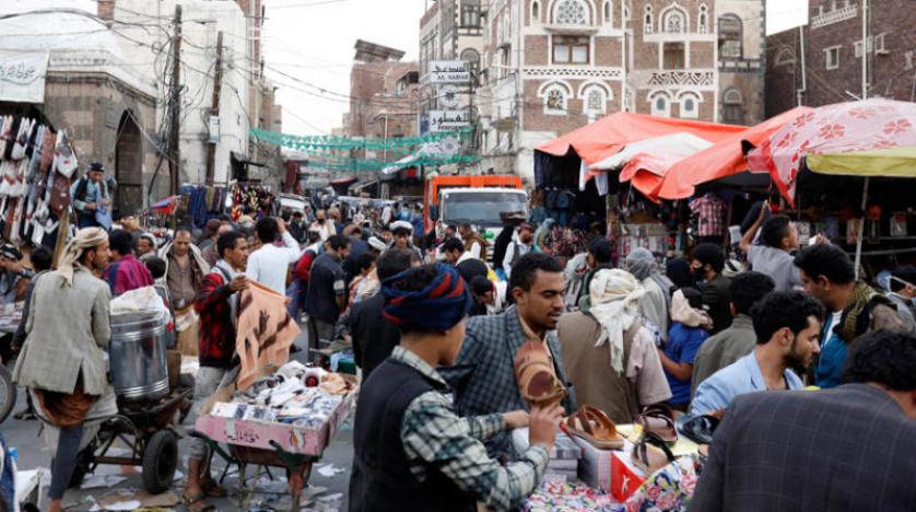 الشرق الأوسط: الشرعية تتهم الحوثيين بسرقة أموال اليمنيين باسم «الزكاة»