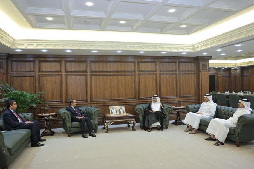 الارياني يبحث مع وزير الثقافة القطري تعزيز التعاون بين البلدين في المجال الثقافي