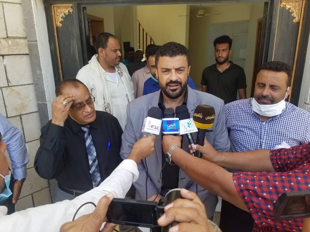 في لقاء صحفي : المحافظ سالمين يستعرض الاجراءات العاجلة المتخذة من السلطة المحلية بمحافظة عدن لمواجهة  كورونا
