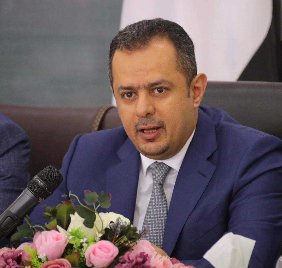 رئيس الوزراء الدكتور "معين عبدالملك" يوجه برفع وتيرة العمل في محطة كهرباء عدن الجديدة وسرعة إدخالها في الخدمة
