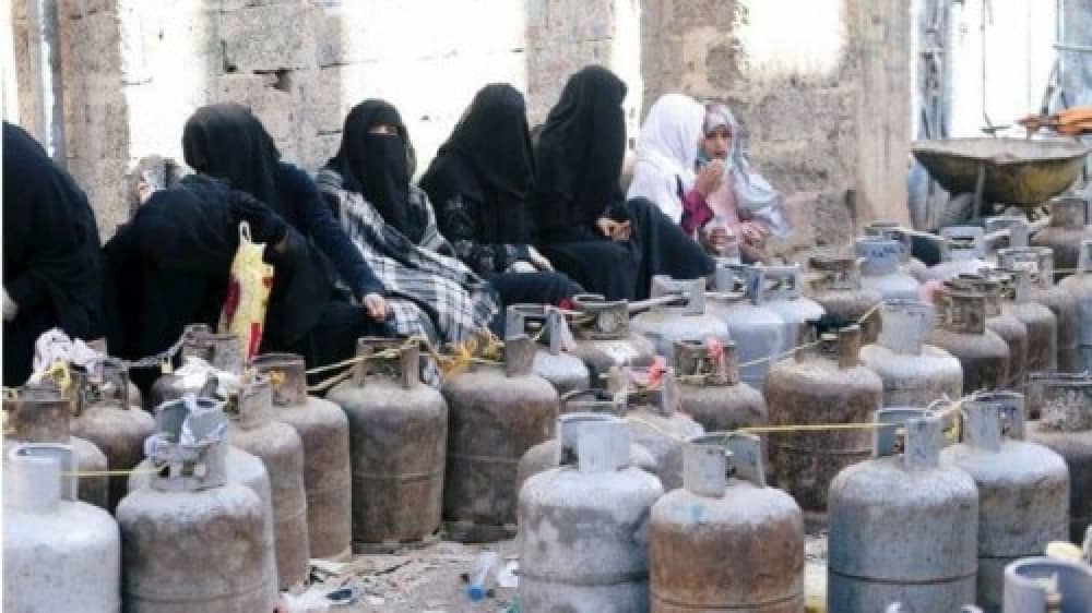 الحوثيون يخلقون أزمة غاز جديدة في محافظة إب 