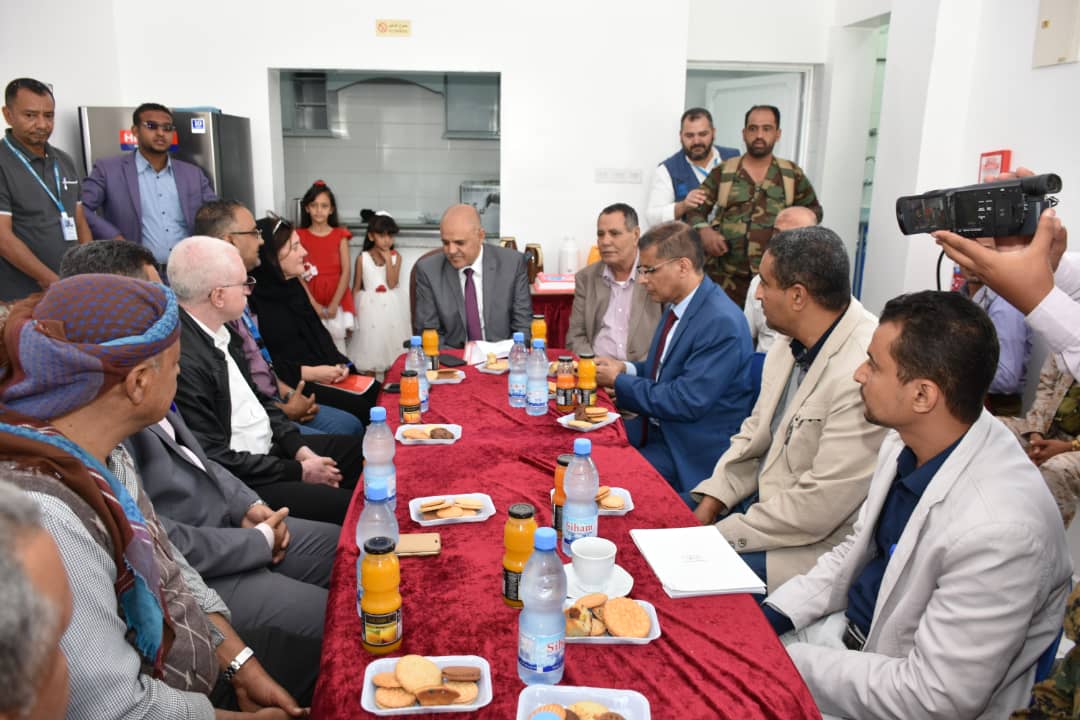 تعز| المحافظ شمسان يلتقي مديرة مكتب المفوضية السامية لشؤون اللاجئين
