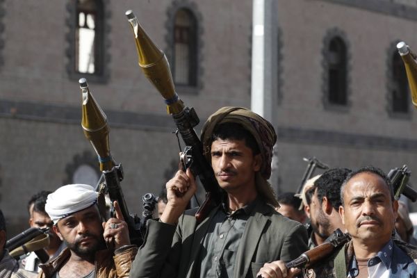 في حملة قمع مفاجئة.. الحوثيون يختطفون عدد من المواطنين بينهم 9 من موظفي الأمم المتحدة 