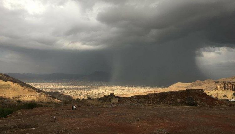 أمطار رعدية على 6 محافظات يمنية اليوم الأحد والأرصاد يرفع درجة الإنذار المبكر