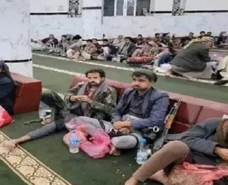 عناصر حوثية مسلحة تقتحم مسجداً في صنعاء وتختطف الامام ومدرساً للقران الكريم 